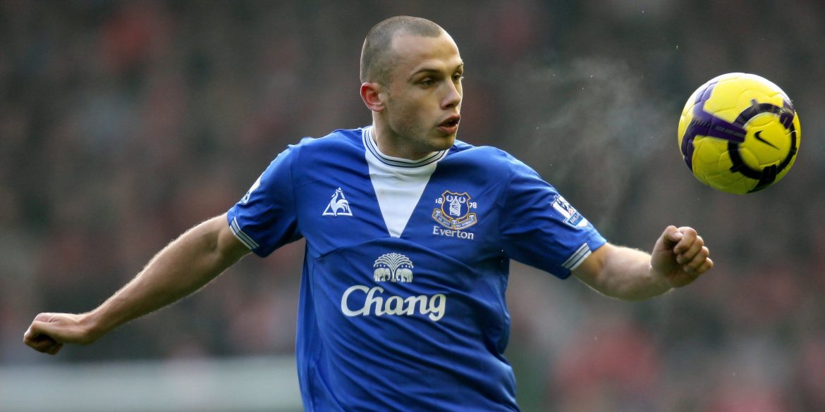 Move over Branthwaite: Moyes has now unearthed Everton's new Heitinga